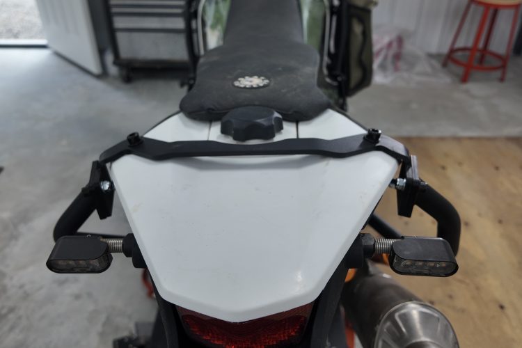 Kove 450 Rally – Rackless Luggage Support - Image 5